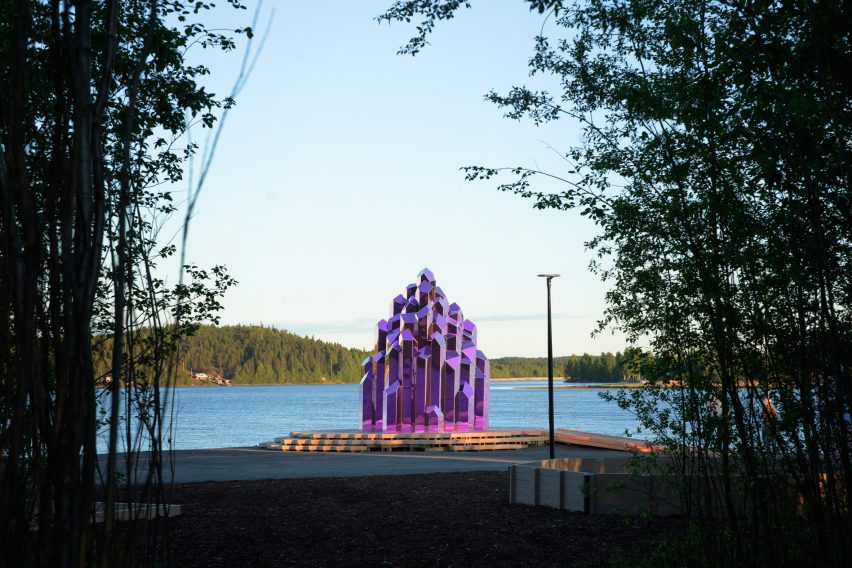 Crystal Sauna by Bigert & Bergstrom exterior