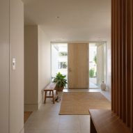 Dune House in Delaware by Ziger Snead