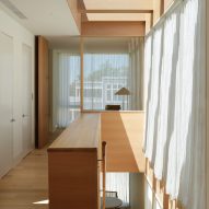 Dune House in Delaware by Ziger Snead
