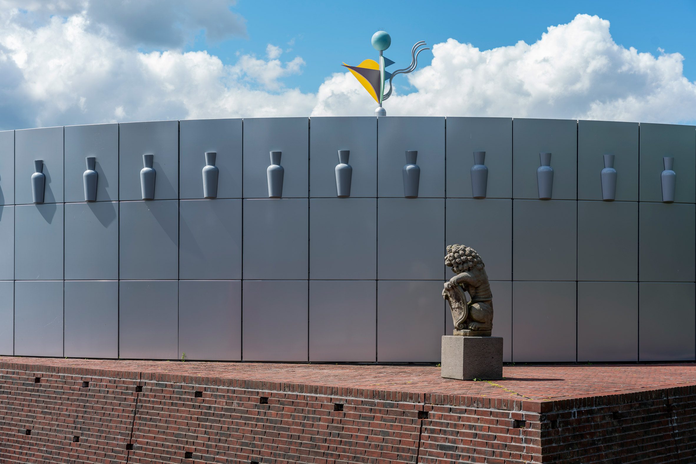 Philippe Starck pavilion at Groninger Museum