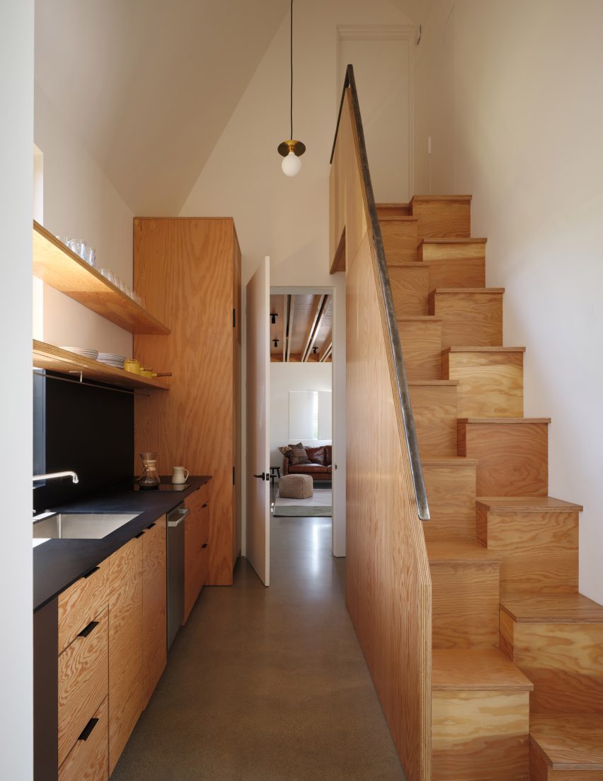 Iolair studio in San Juan Islands
