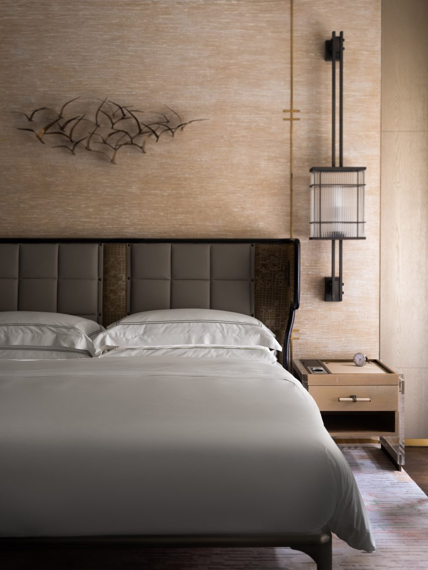 Mandarin Oriental The Landmark Hong Kong by Joyce Wang Studio