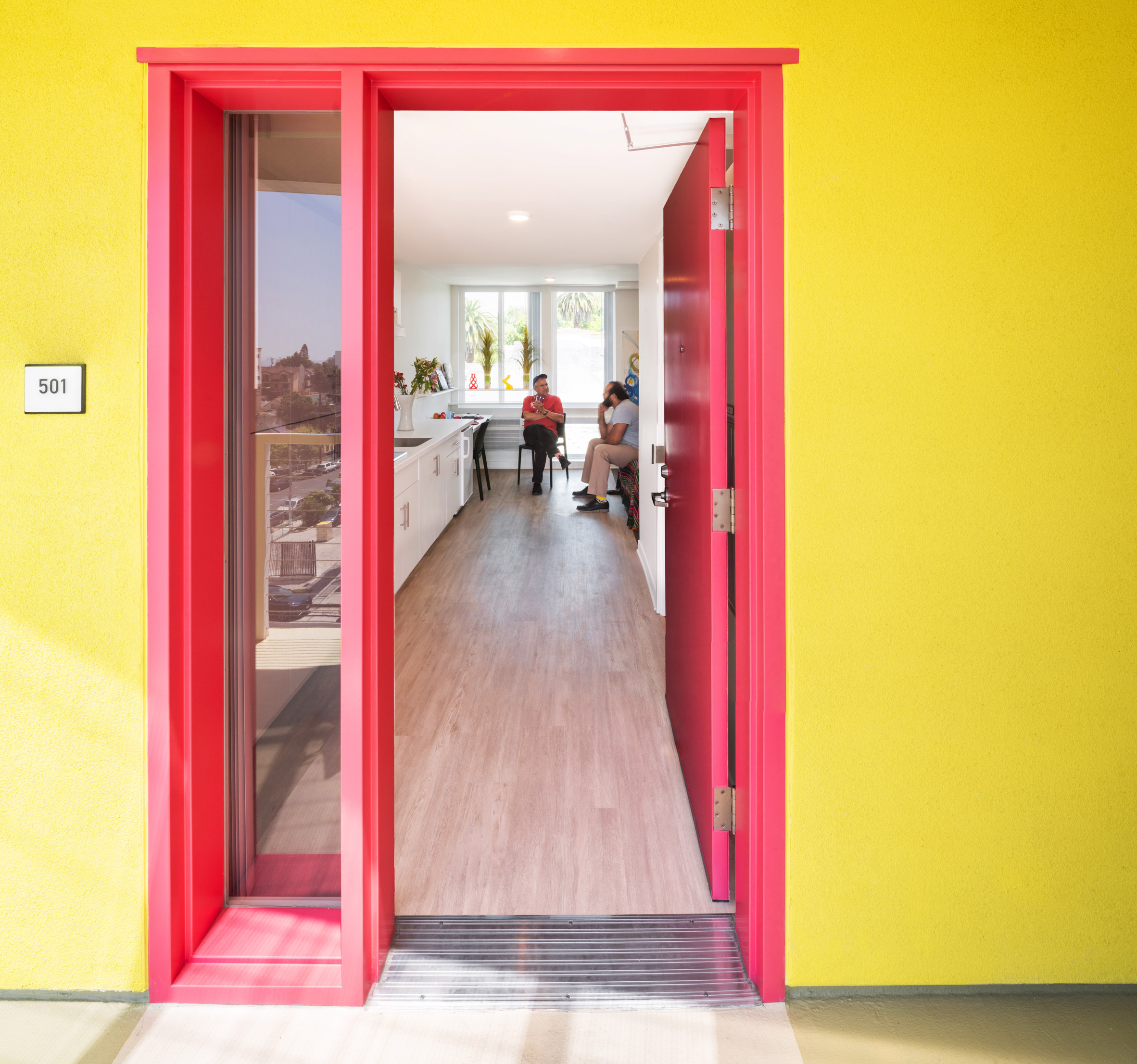 Loma Verde colourful apartments LA