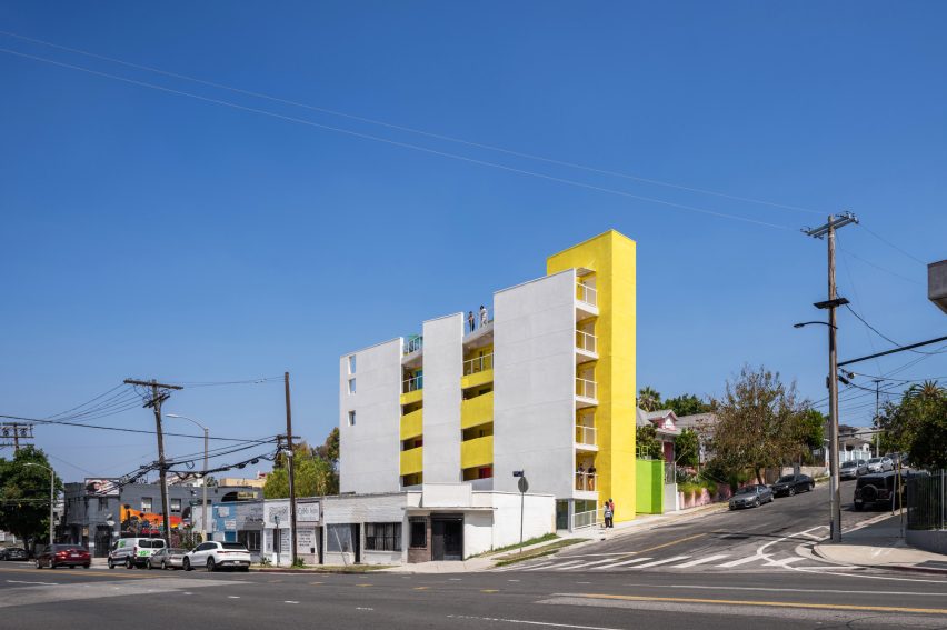 Loma Verde colourful apartments LA