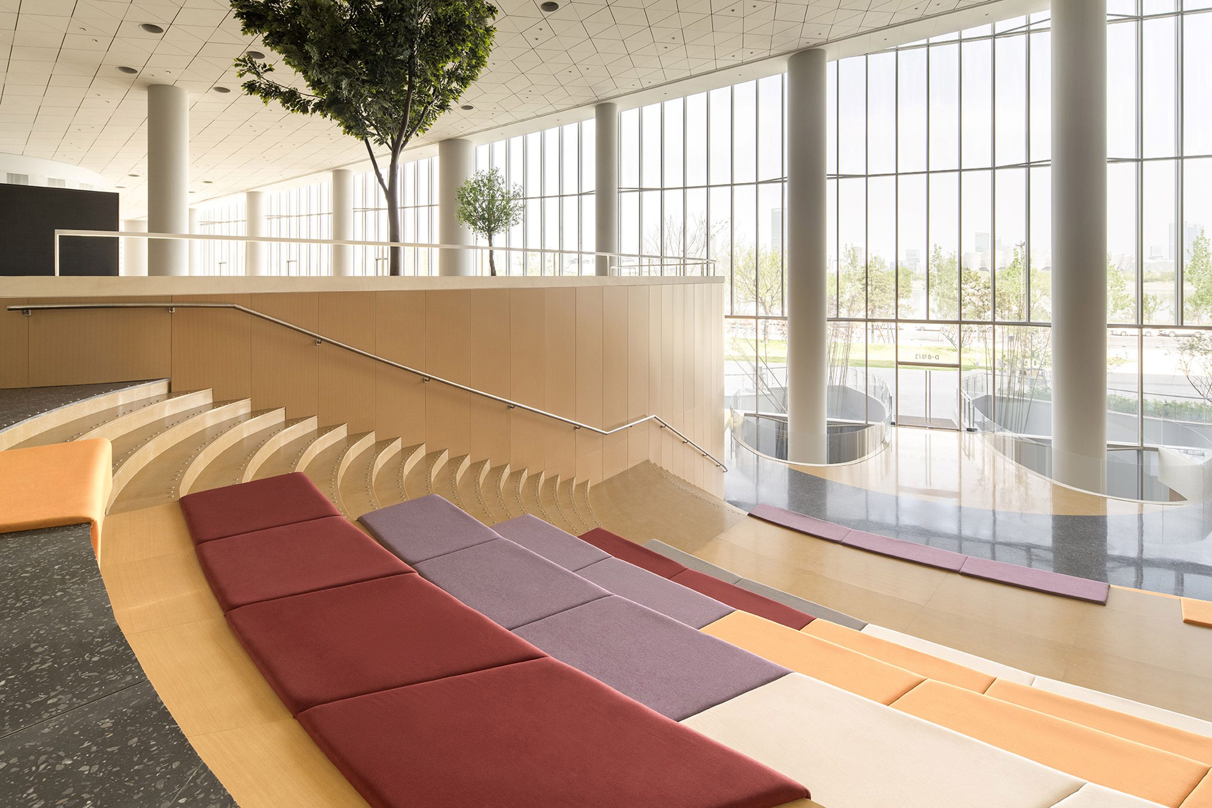 Interior view of Xi’an Public Library by HONG Designworks