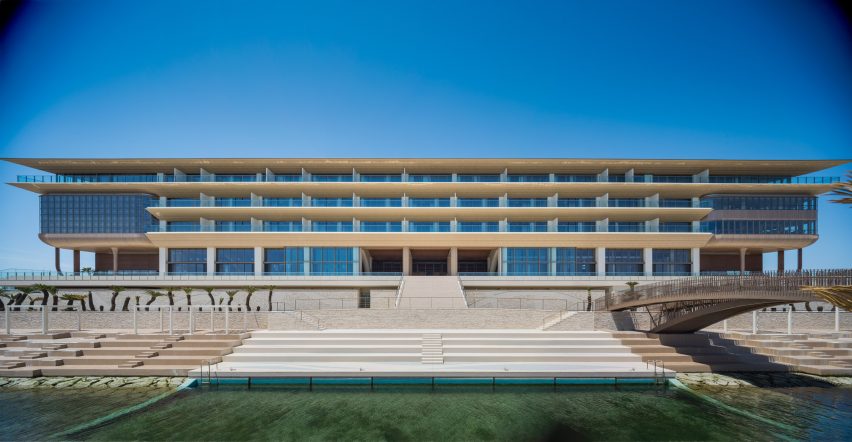 Shigeru Ban hotel on Awaji Island
