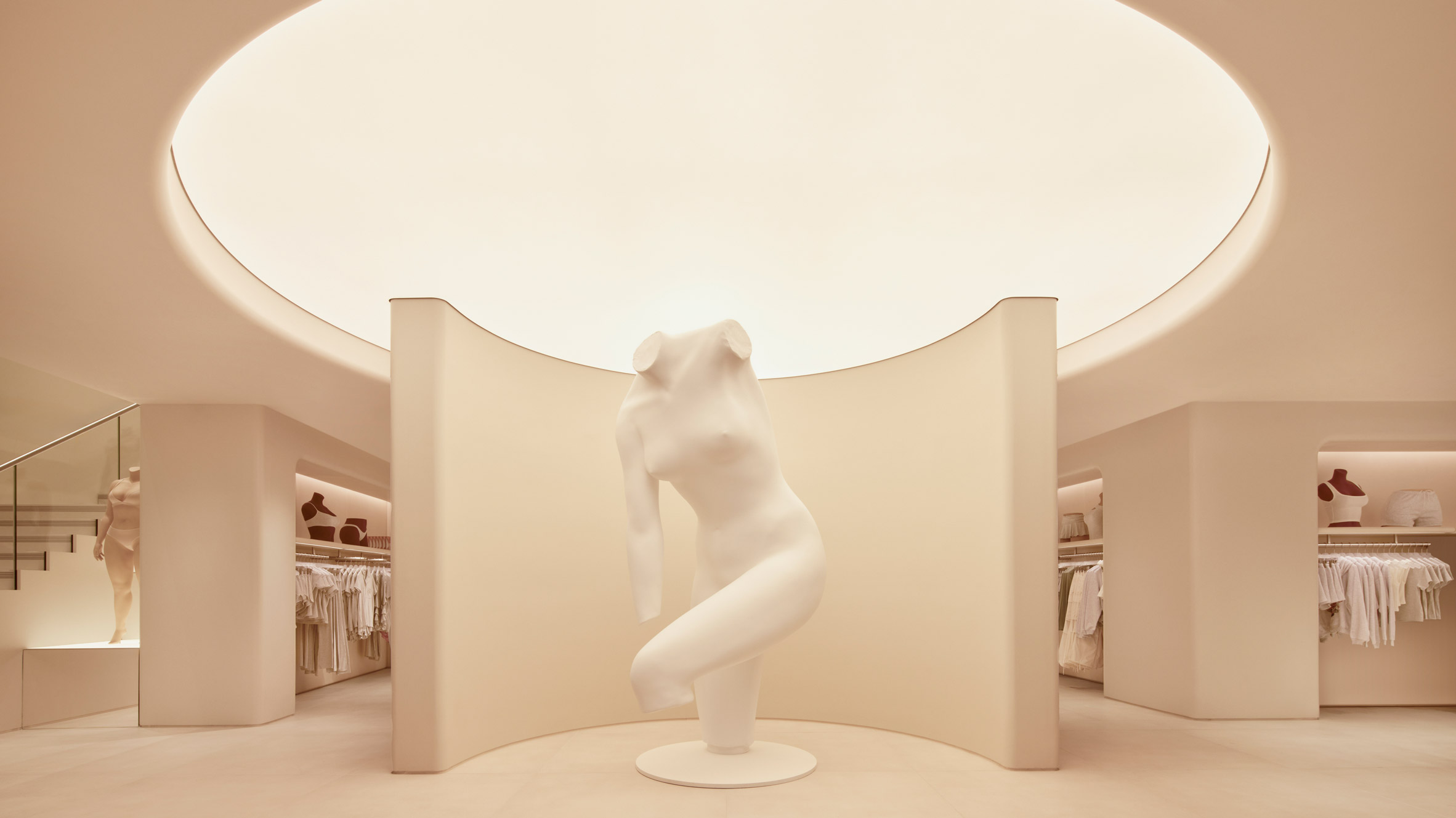 https://static.dezeen.com/uploads/2026/08/skims-london-regent-street-flagship-store-hero-1.jpg