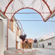 Tuvatextil by NUA arquitectures