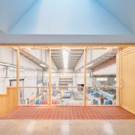 Tuvatextil by NUA arquitectures