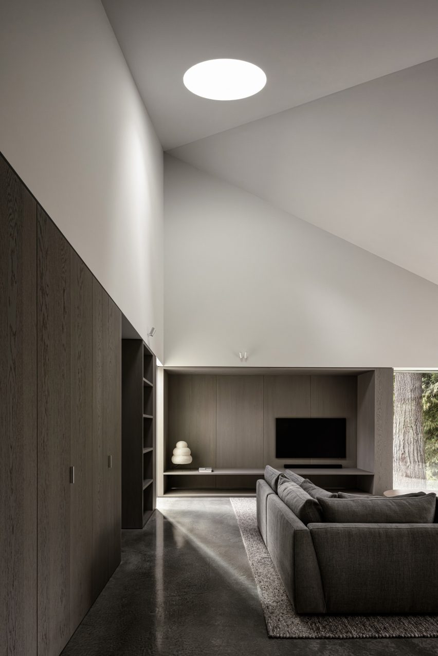 Leckie Studio Twin Peaks House