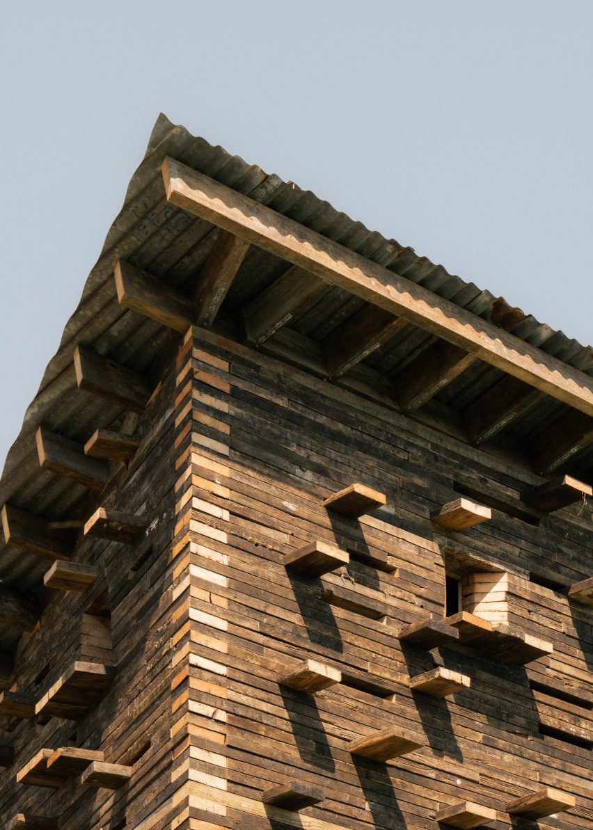 Timber tower for owls and bats