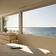Willow Point by Lauri Design Studio