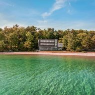 Willow Point by Lauri Design Studio
