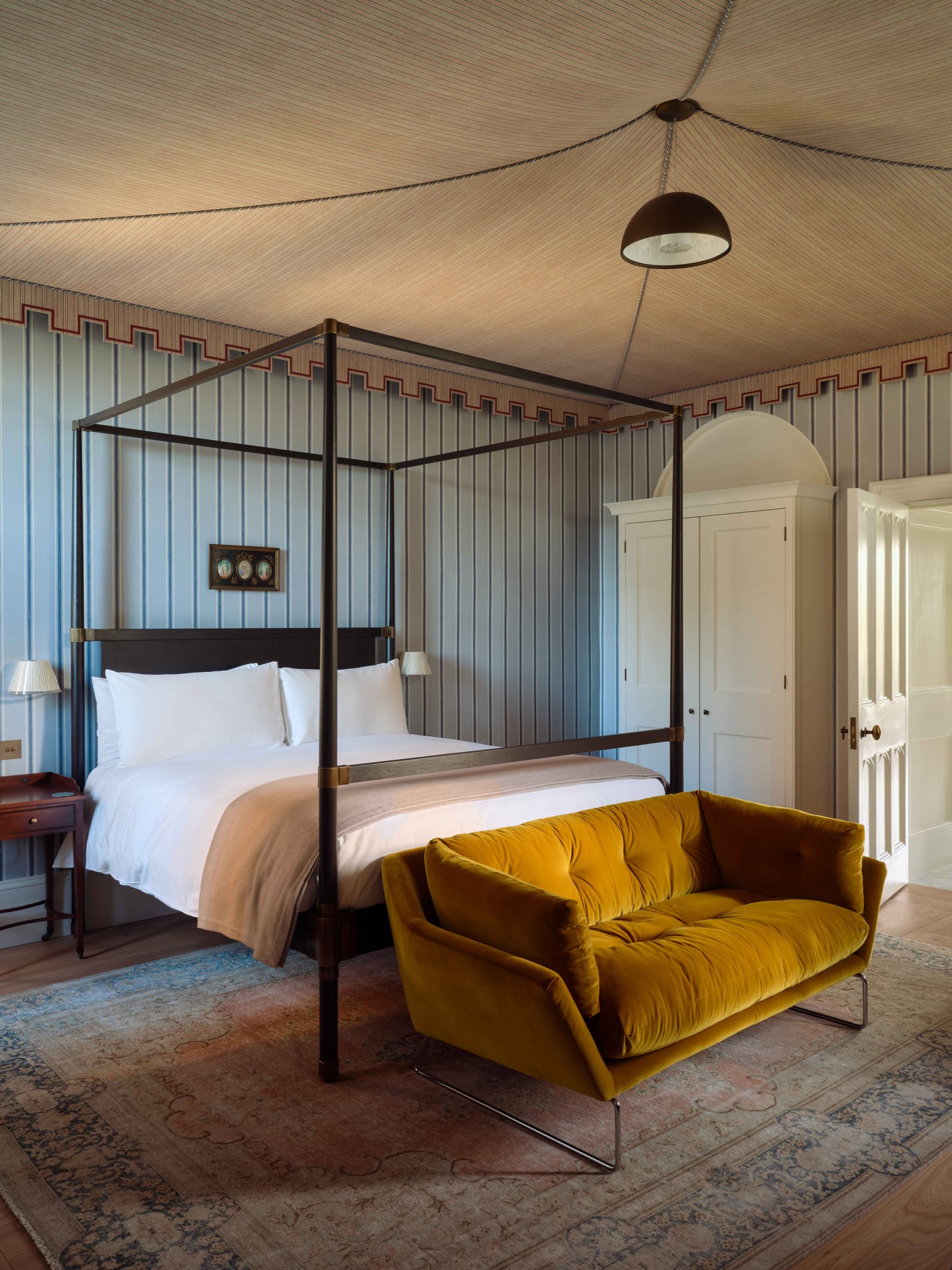 Main lodge interiors by Richard Parr Associates
