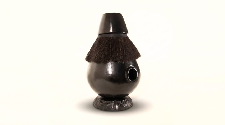 Comitl&nbsp;by&nbsp;Luc&iacute;a Gallegos B&aacute;tiz