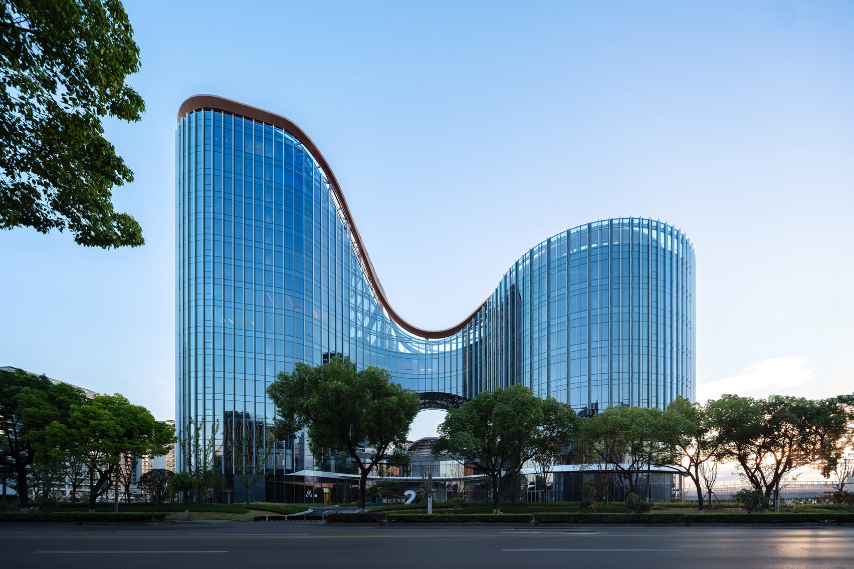 CTTQ research campus in Shanghai by BDP