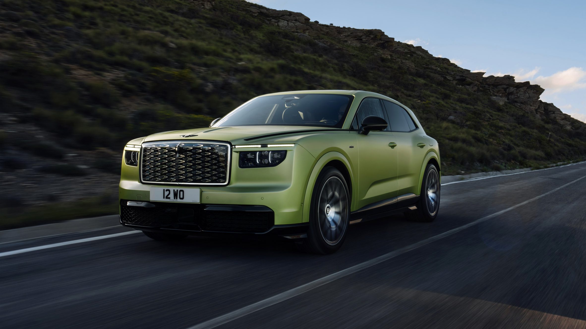 https://static.dezeen.com/uploads/2026/09/bentley-first-electric-car-torcal-robin-page-interview_dezeen_2364_hero_9.jpg