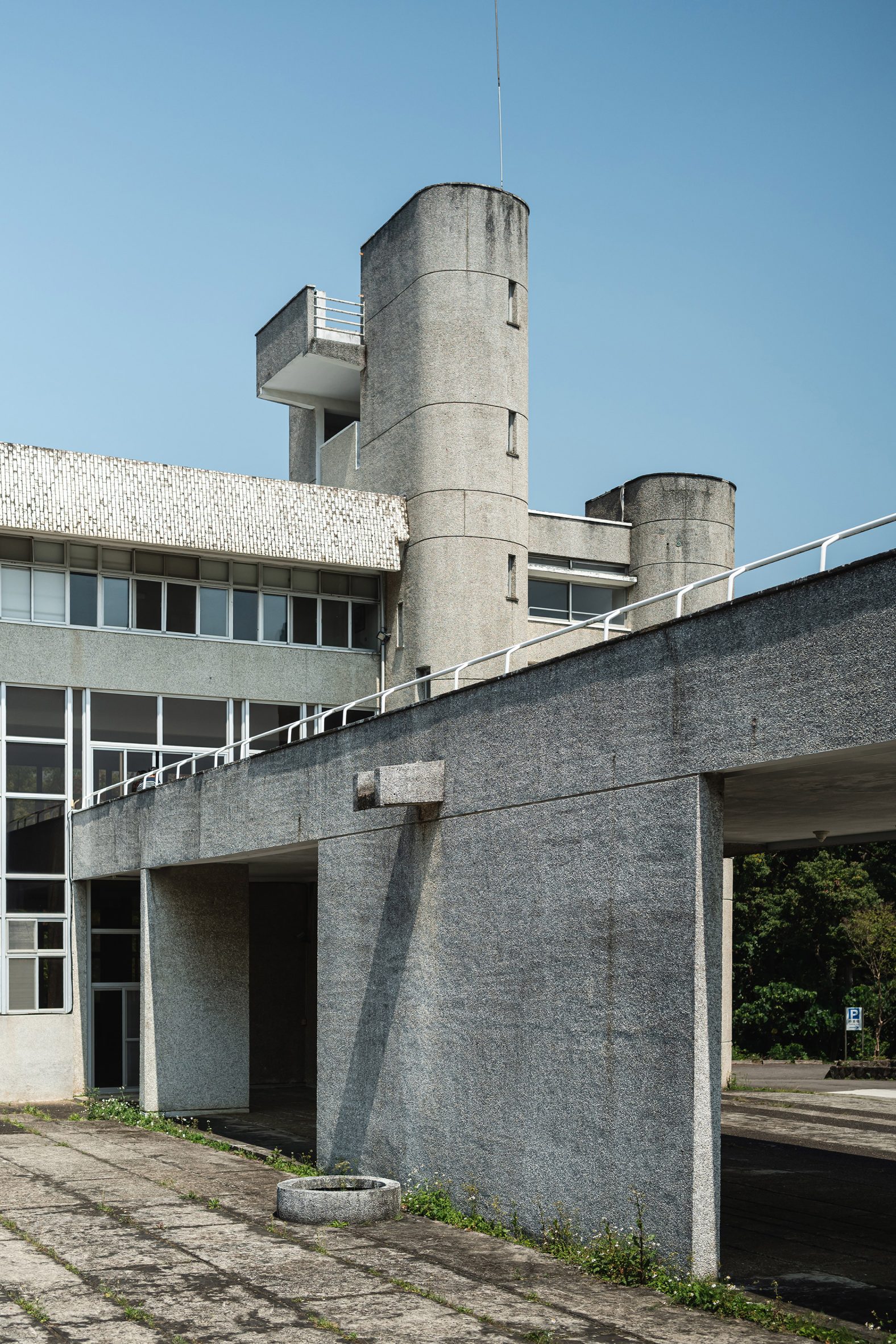 Sacred Heart High School for Girls, Taiwan by Kenzo Tange