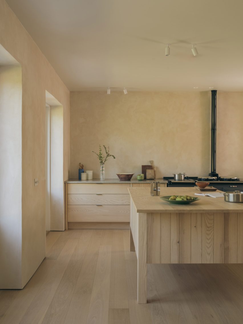 Cairngorm Cottage by Architecture Office