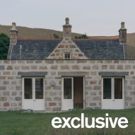 Stone walls form "strong yet subtle" cottage extension in Scotland