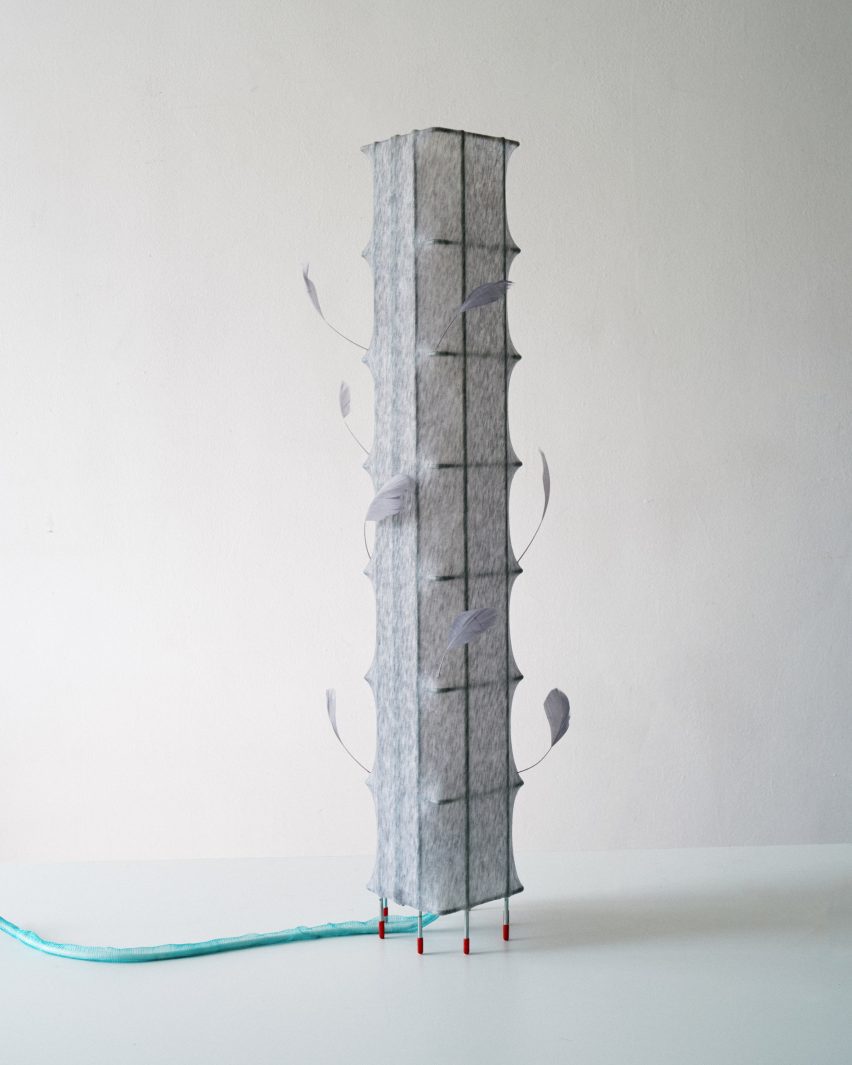 Feathered floor lamp