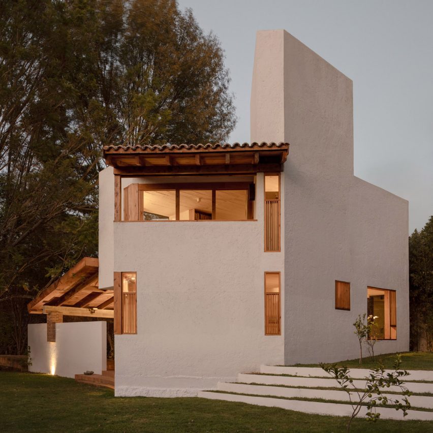 Casa Amona by Colar
