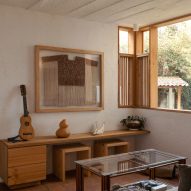 Casa Amona by Colar