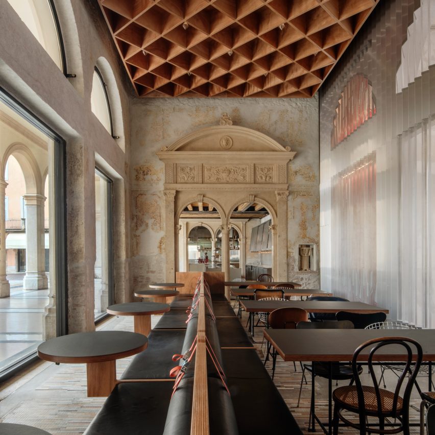 Caff&egrave; Nazionale, Arzignano, Italy, by AMAA