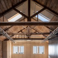 Eagle House by IF_DO