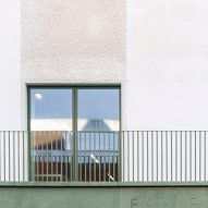 Eagle House by IF_DO