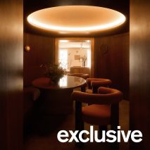 Anam Design Studio adds club-like dining room to English home
