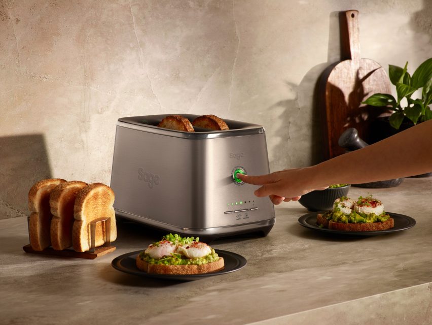 Colour-sensing toaster by Sage Appliances