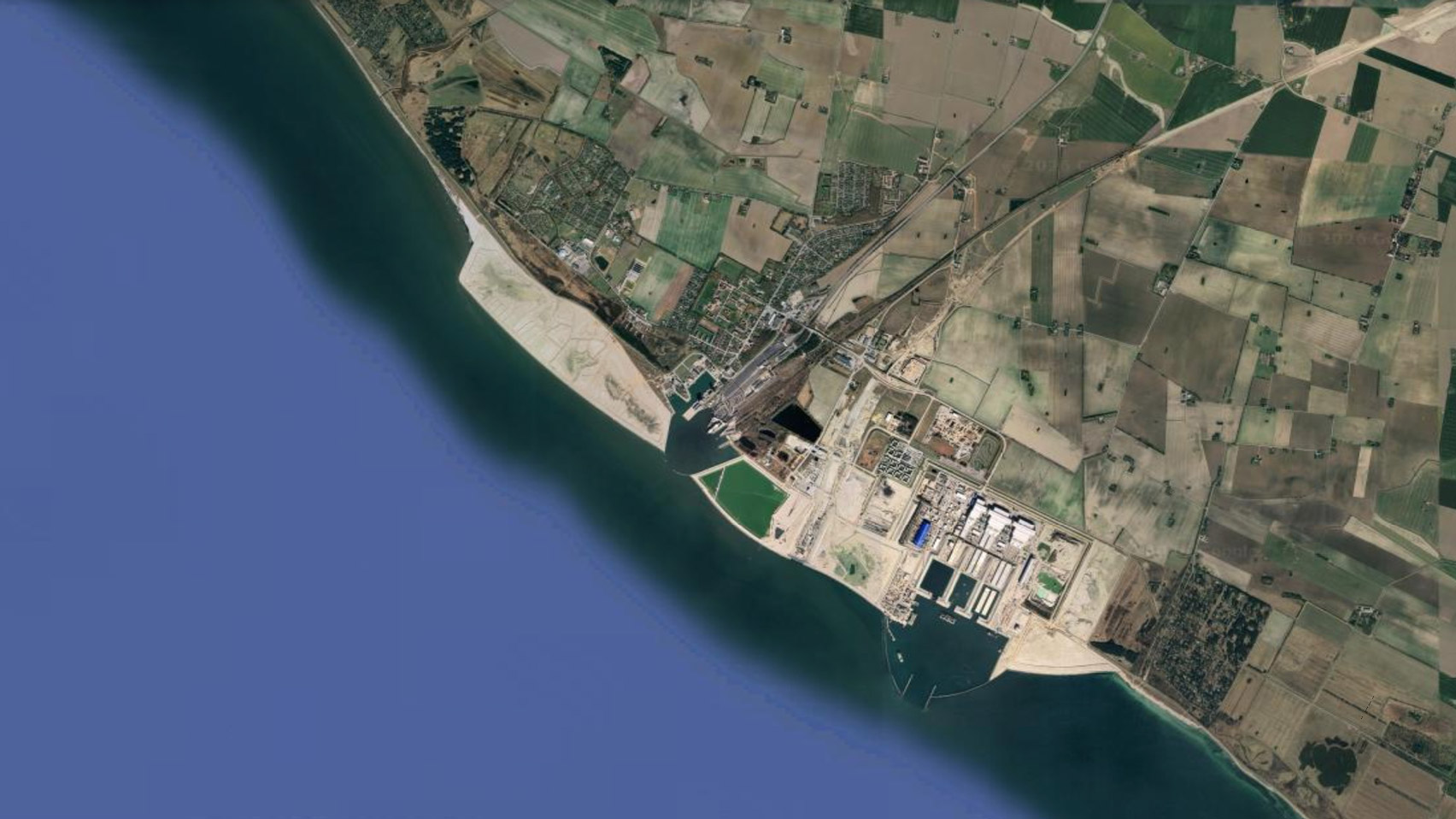 https://static.dezeen.com/uploads/2026/09/fehmarnbelt-land-reclamation-denmark-infrastructure_dezeen_1704_hero.jpg