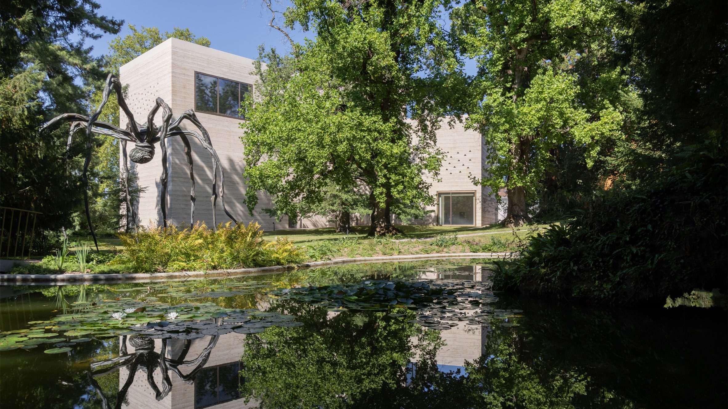 https://static.dezeen.com/uploads/2026/09/fondation-beyeler-peter-zumthor-switzerland_dezeen_2364_hero_0.jpg