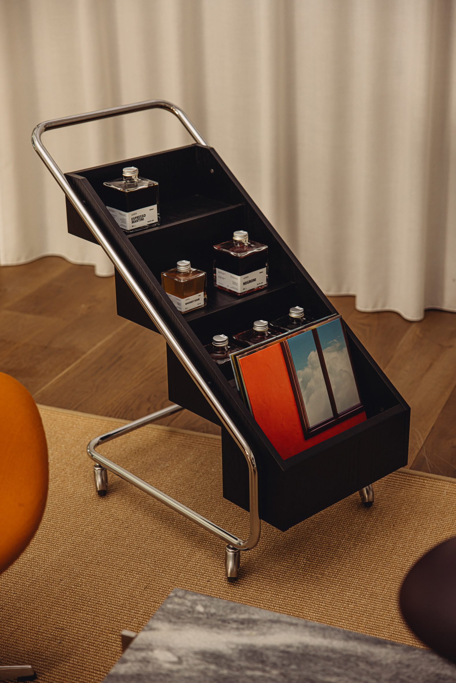 Fritz Hansen cart