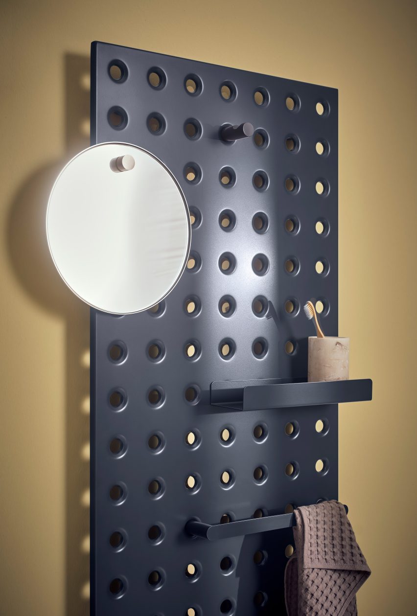Grid radiator by Elisa Ossino for Tubes