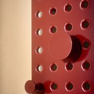 Grid radiator by Elisa Ossino for Tubes