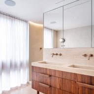 Bathroom space inside Hampstead Town House by Hayhurst and Co