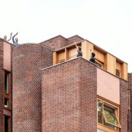 Exterior of Hampstead Town House by Hayhurst and Co