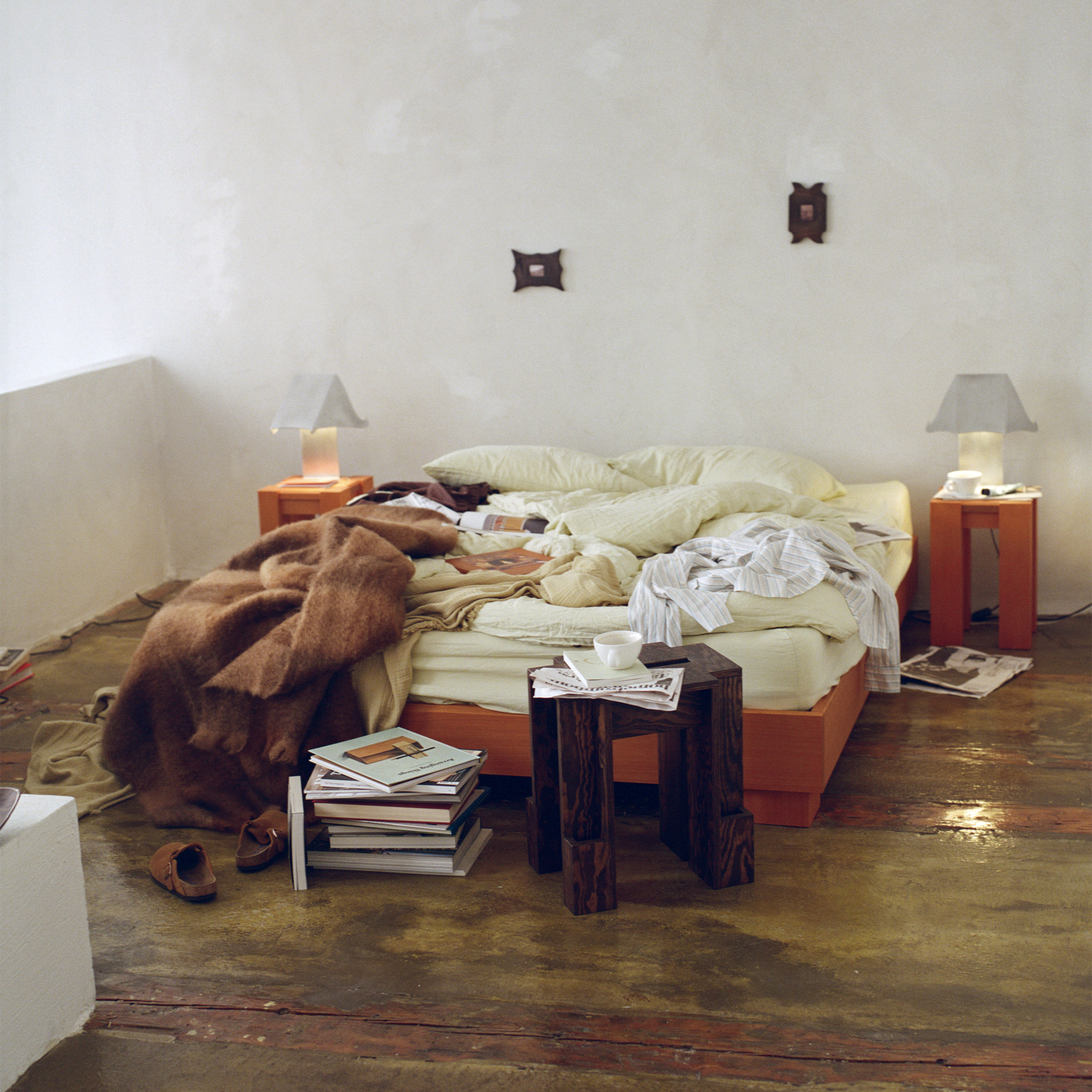 https://static.dezeen.com/uploads/2026/09/home-from-home-charlotte-taylor-3dd-2025-sq_dezeen_2364_col_0.jpg