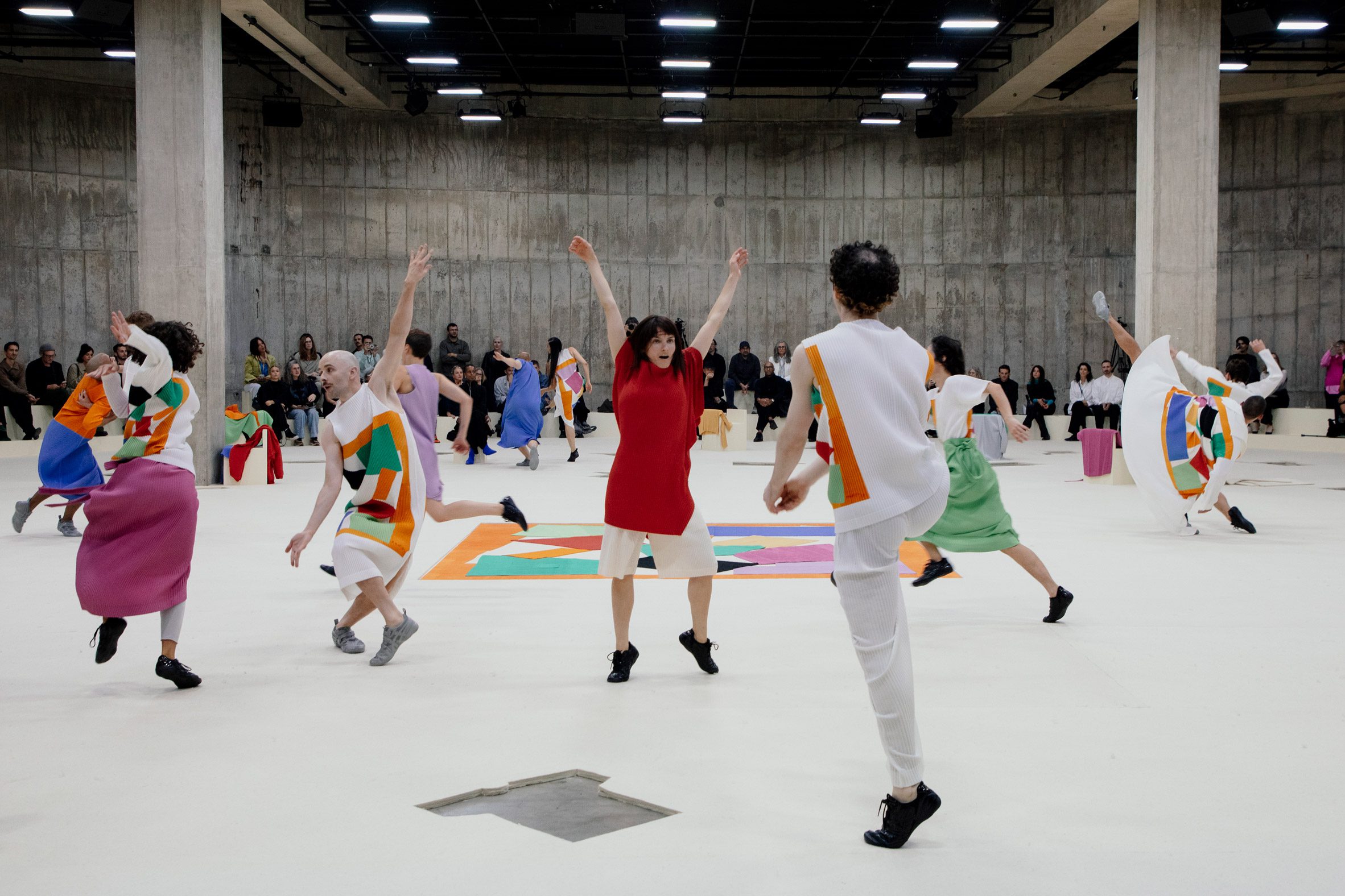 Dancers at Tate Modern