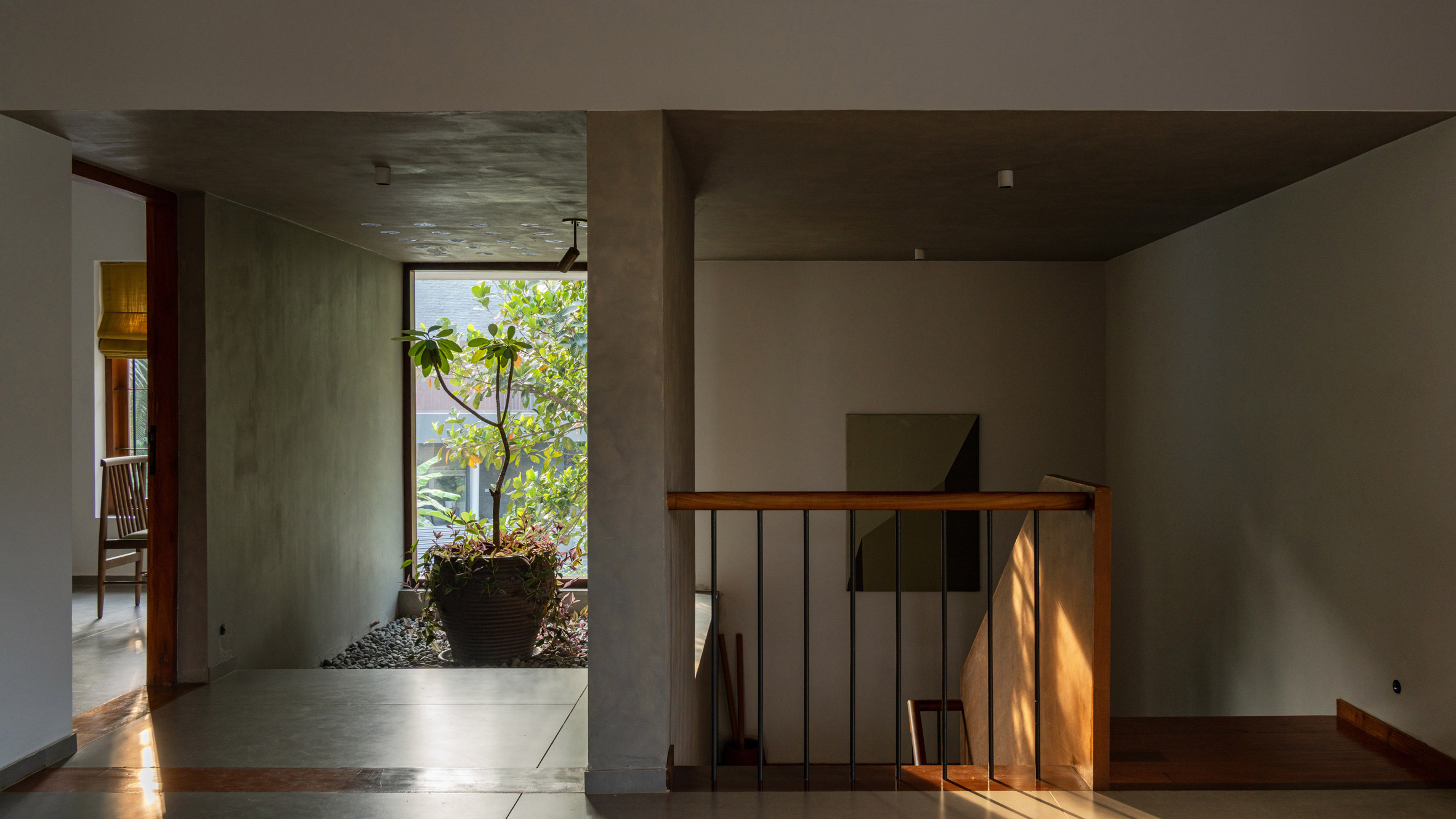House Beyond the Mango Trees by InLe Architects