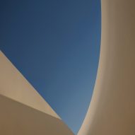 House in Las Rozas by Fran Silvestre Arquitectos