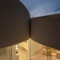 House in Las Rozas by Fran Silvestre Arquitectos