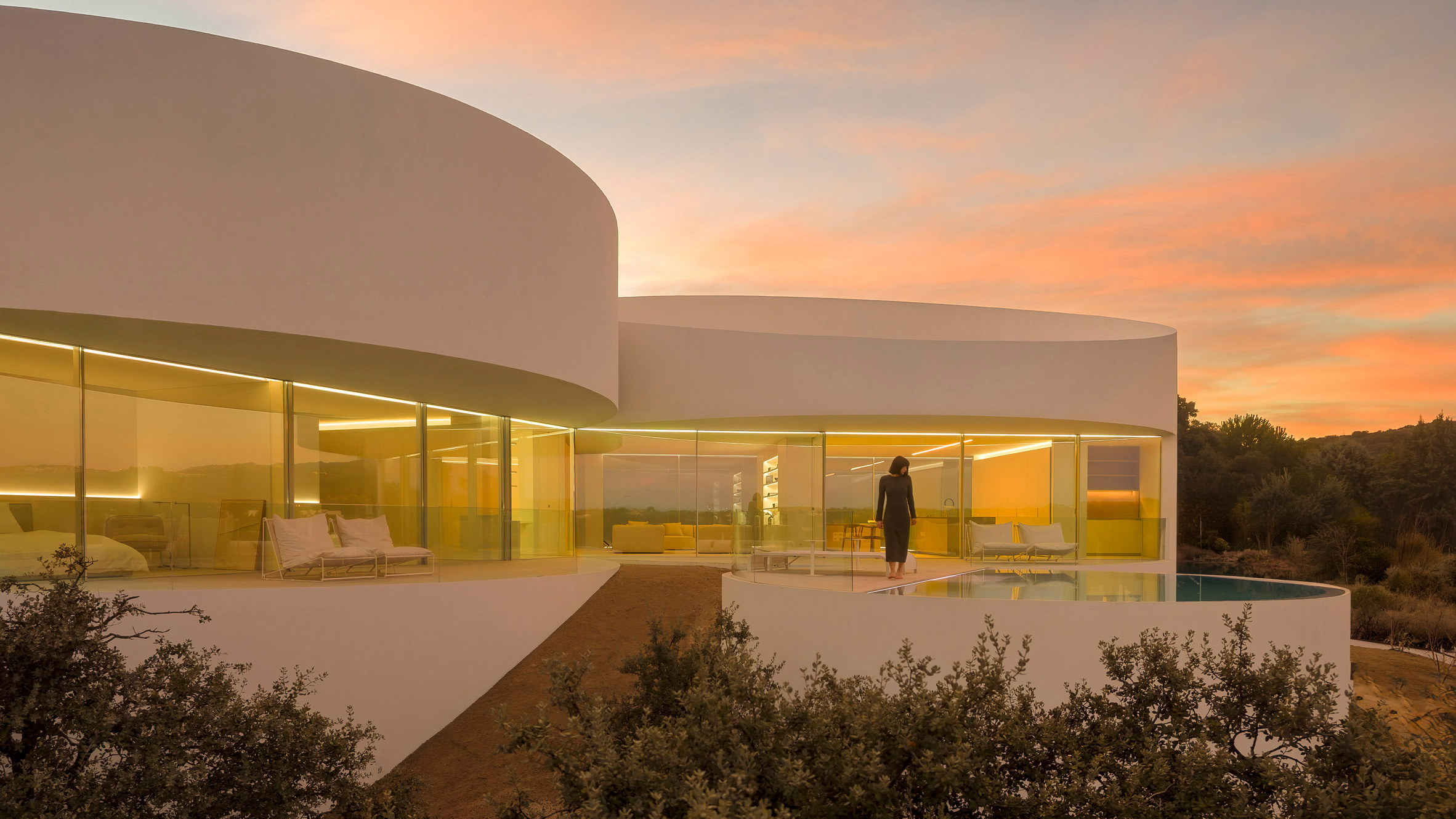 https://static.dezeen.com/uploads/2026/09/house-in-las-rozas-fran-silvestre-arquitectos-architecture-residential-madrid-spain-exclusive_dezeen_2364_hero.jpg