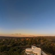 House in Las Rozas by Fran Silvestre Arquitectos
