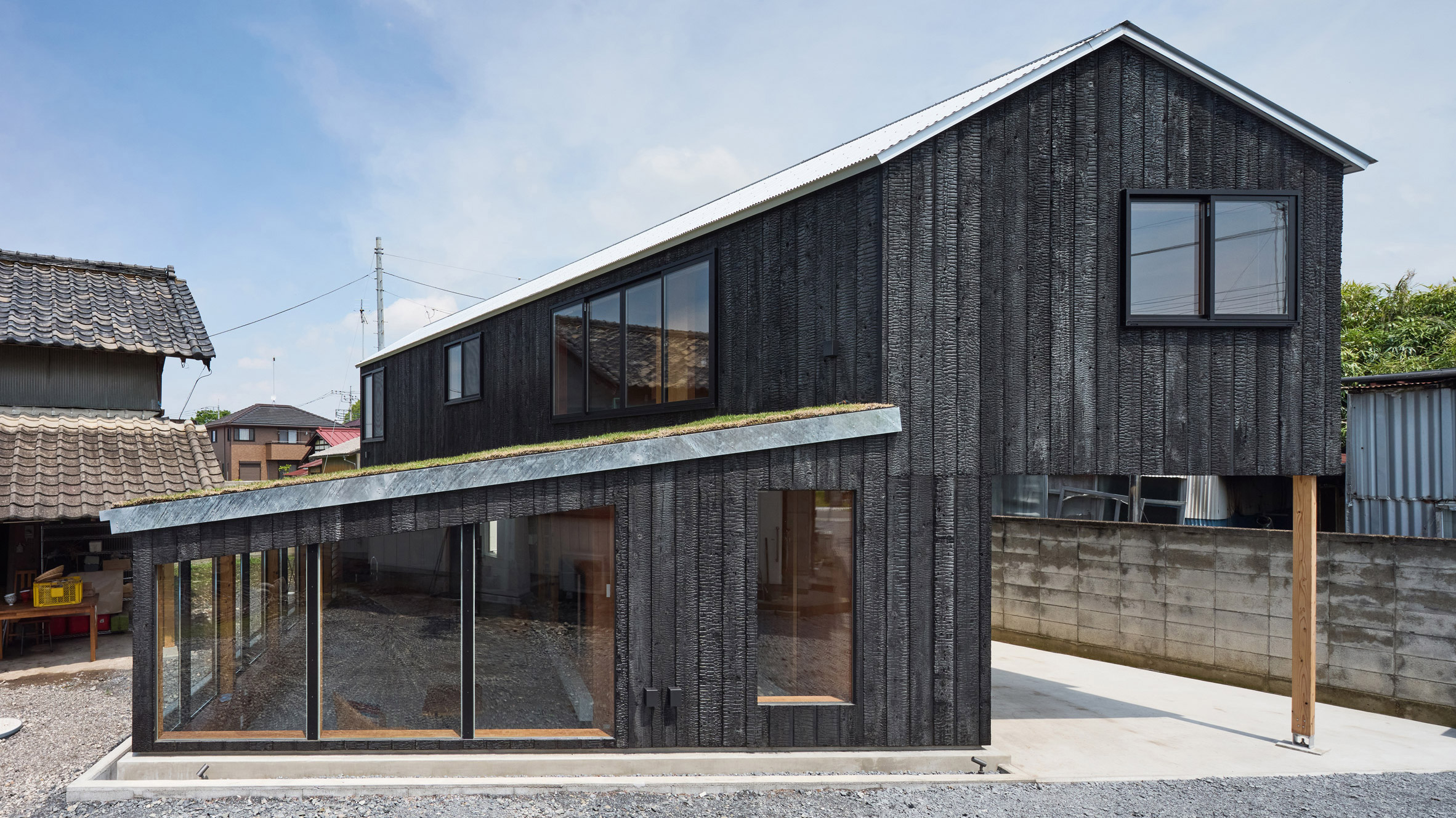 Tato Architects Unveils Innovative Charred Timber Home in Japan