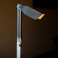 Knekt floor lamp by Hegren