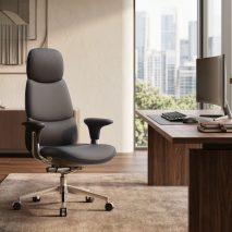 Nyla leather chair by Omidi