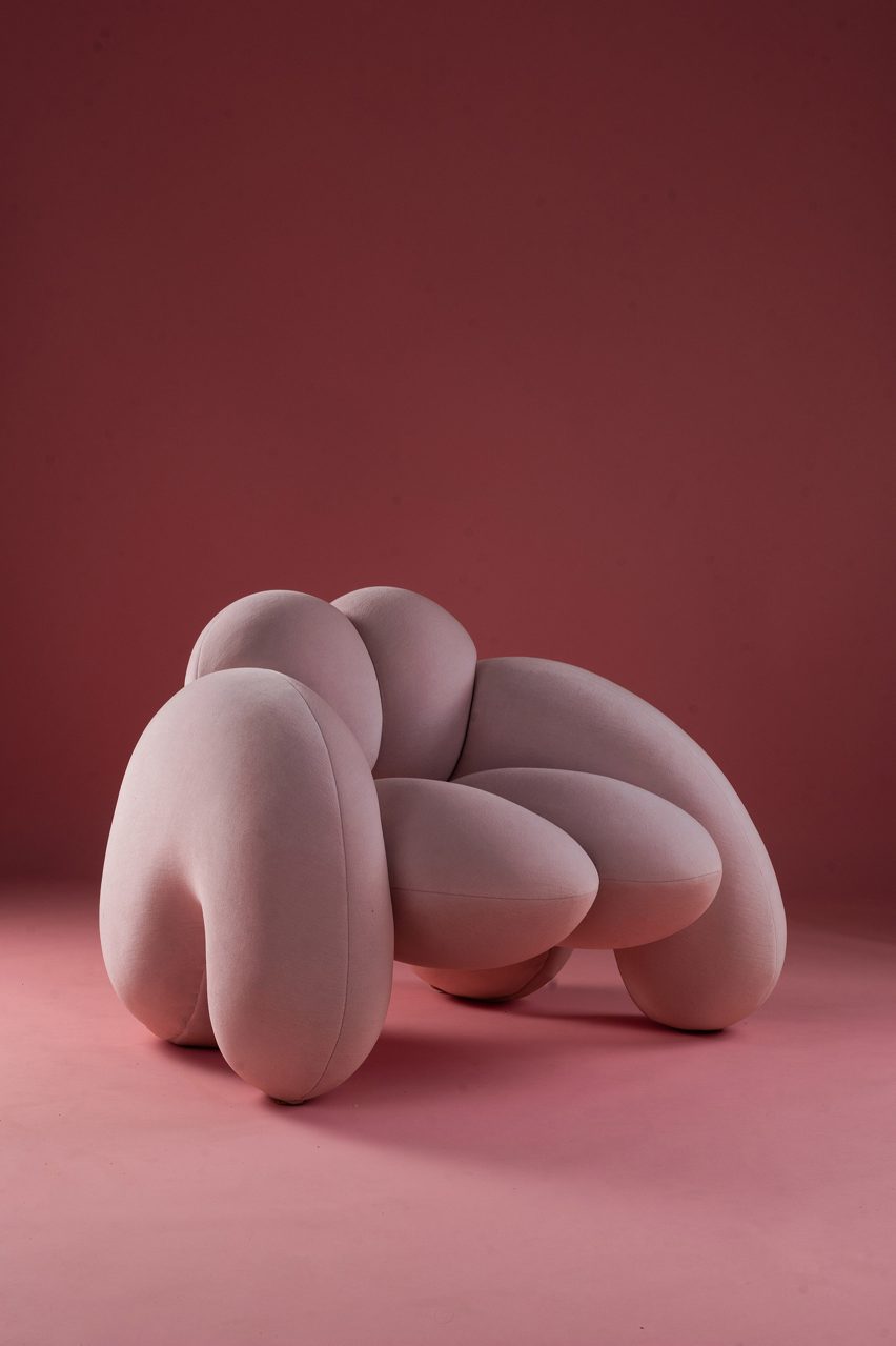 Peaches chair by Lara Bohinc